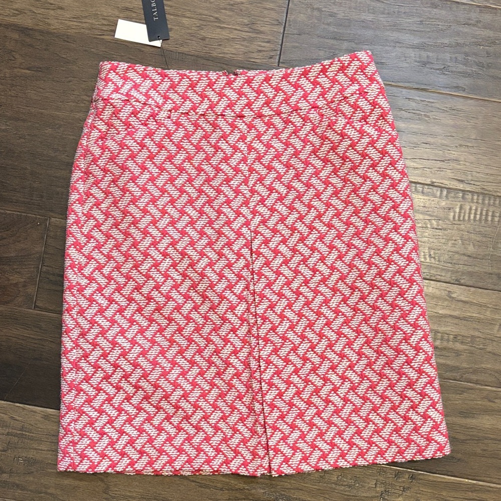 Talbots Elegant Pink Tweed Skirt Size 2 NWT